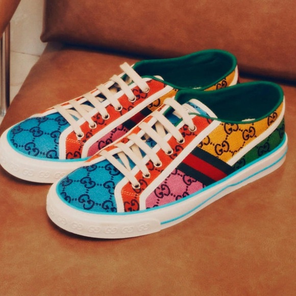 Meet your Posher, Omega - Picture 1 of 1